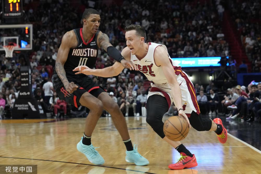 国足备战的 国足备战的